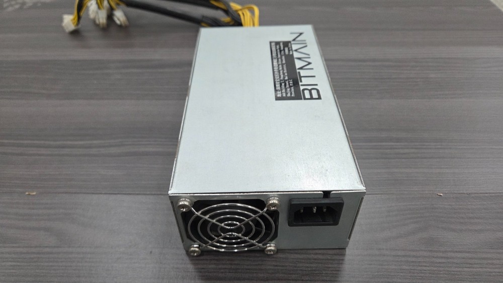 Bitmain APW7 1800 Power Supply for ASIC Mining Hardware