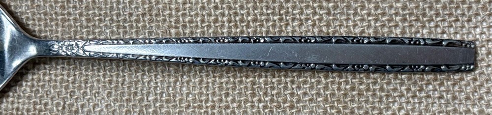 Oneida Community Via Roma Vegetable Serving Spoons Solid & Slotted Flatware