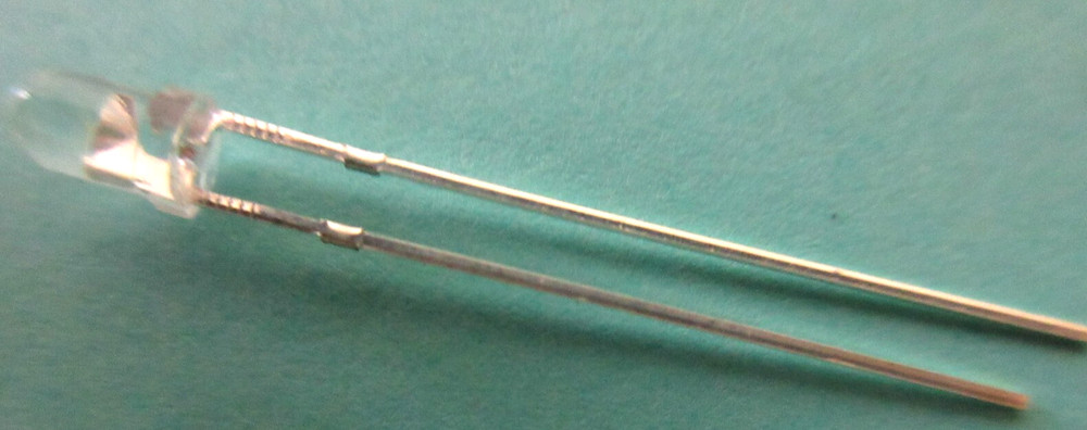 N SCALE WHITE 10 BULBS