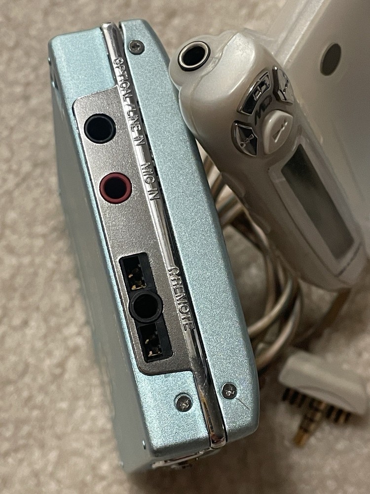 Sharp MD-MT66-A Full Package With Extra Battery
