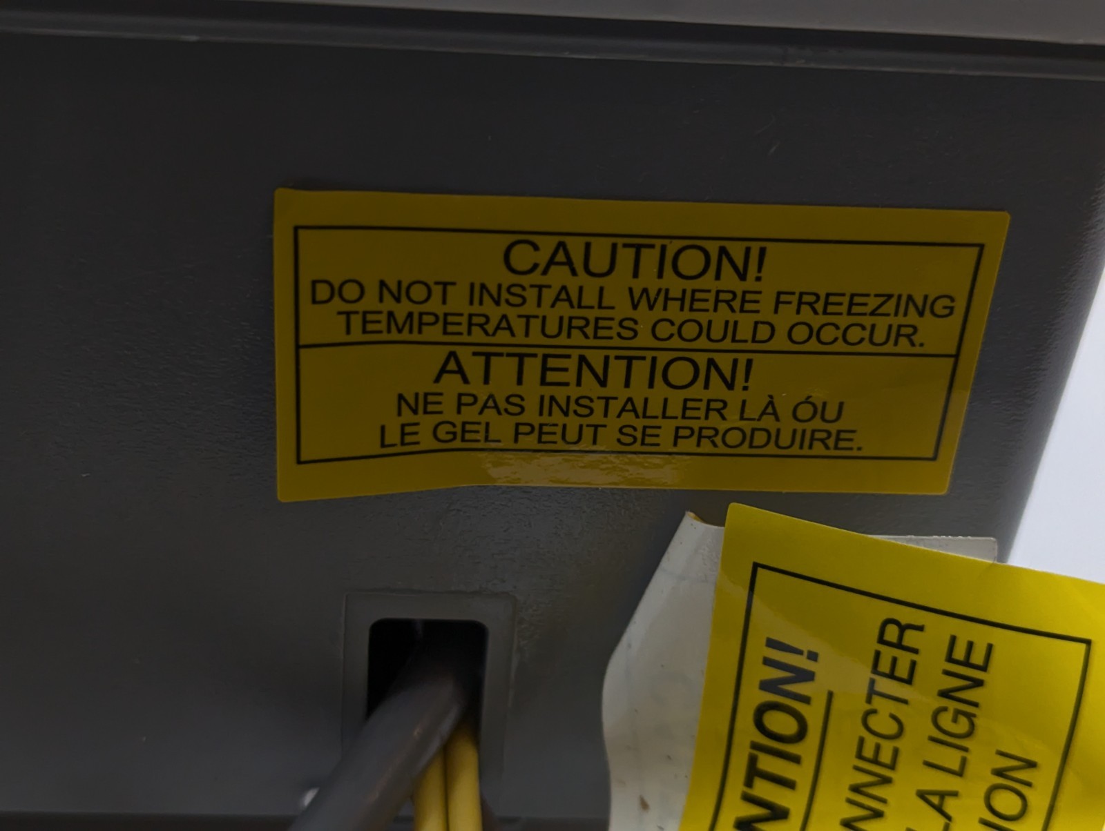 AprilAire 700M Whole-House Humidifier Manual Fan Powered Untested Unsure If Work