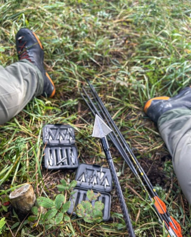 G5 Montec M3 Solid Fixed 3-Blade Broadheads | 3-Pack | 100/125 Grains | Razor...