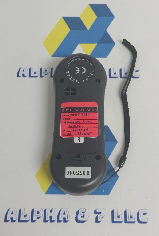 REED Instruments LM-81LX Compact Light Meter