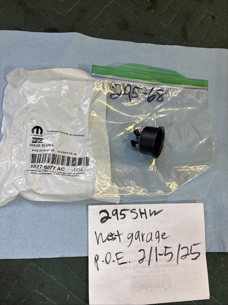 Genuine Mopar Tailgate Pivot Bushing 55276077AC 295