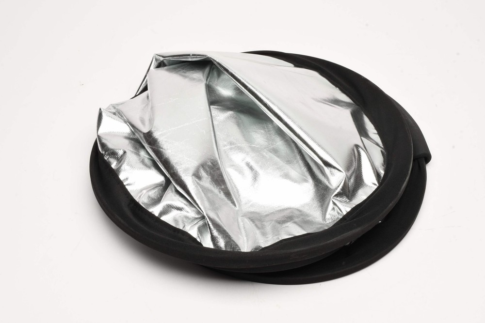 3X 29" Triangular light diffusers / reflectors: Gold, Silver, and diffusion, Ver