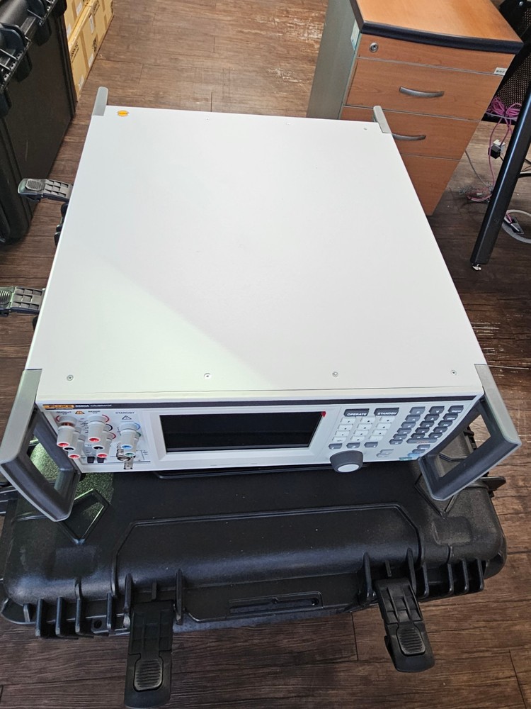 Used Fluke 5560A Multi-Product Calibrator