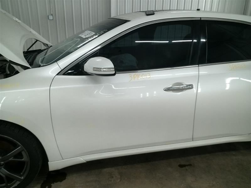 MAXIMA 2014 Fuse Box Cabin 1042174821