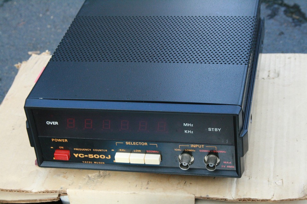 Yaesu YC-500J Frequency Counter
