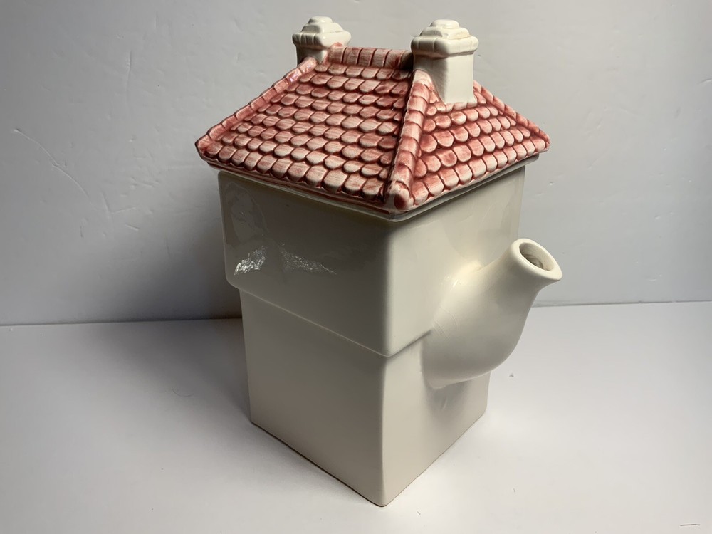 Rainbowman 1994 Candy Store Tea Pot