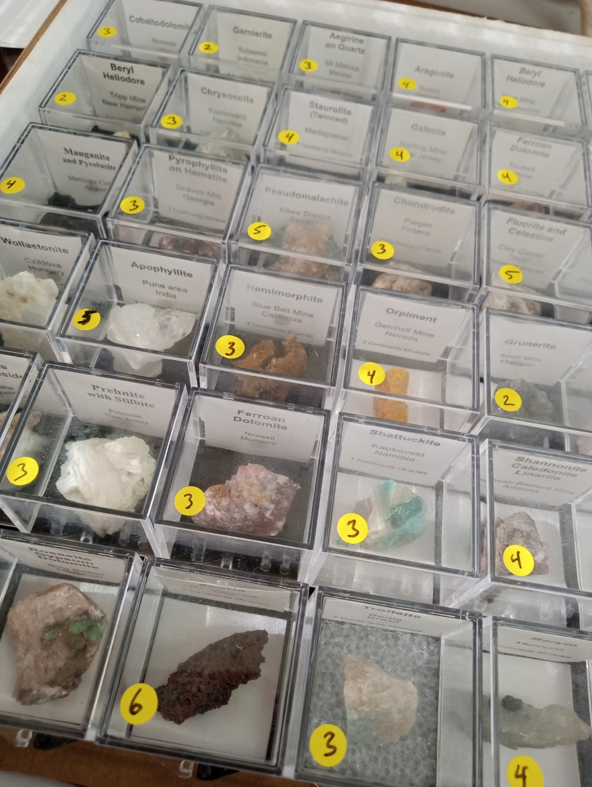 54 Piece Wholesale Thumbnail Flats of Different Mineral Specimens