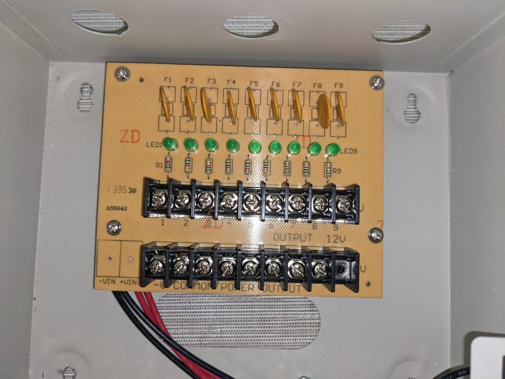 Black Hawk 9 Channel CCTV Camera Power Supply Box (7A)