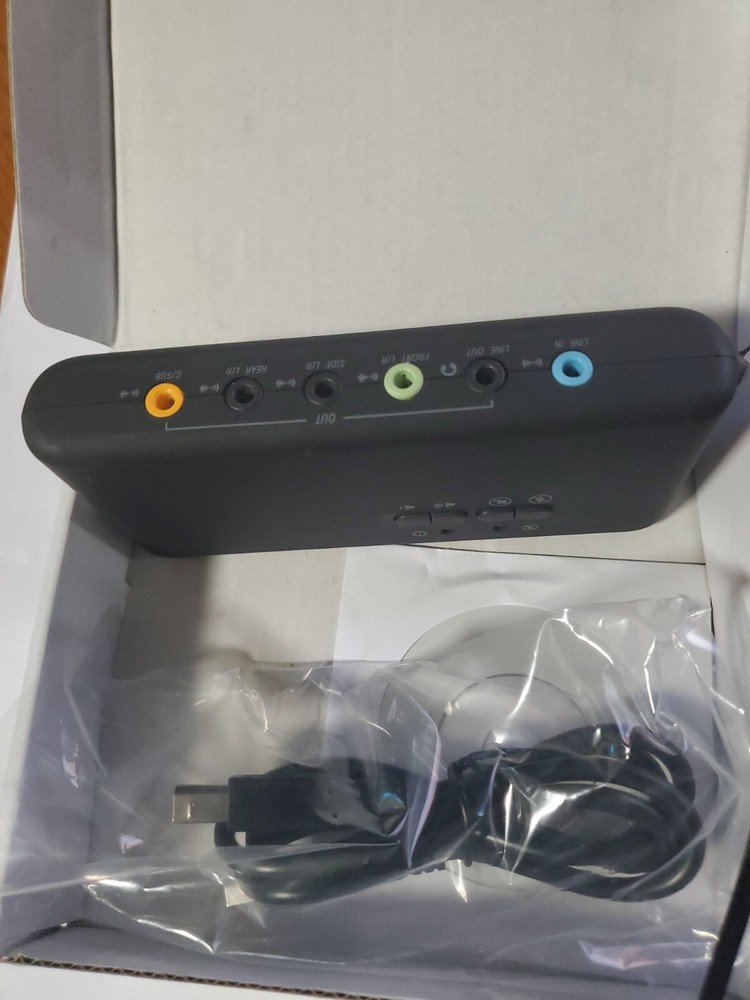 External digital sound box 7.1 Surround 8 Channels