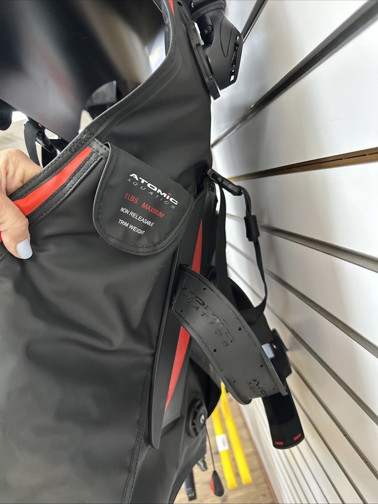 Atomic Aquatics BC1 BCD Scuba Dive Buoyancy Compensator Medium - Large