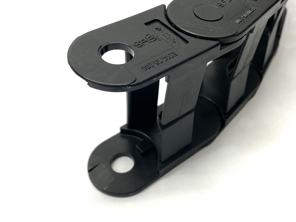 Igus E200.05.200 E-Chain Assembly 24-Links 3' Length