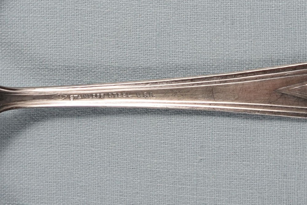 DS Stainless USA DS20 Triangle Tip 6 Teaspoons 6"