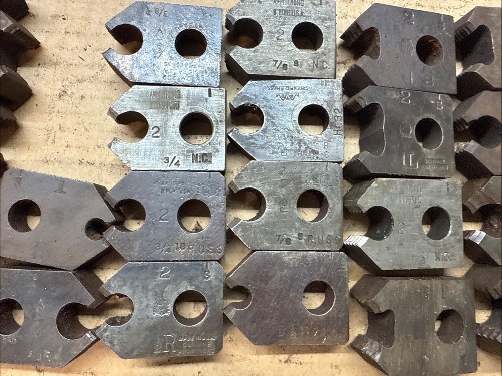 Reed & Armstrong Bridgeport Adjustable Stock Dies Pipe Threader Threading 79