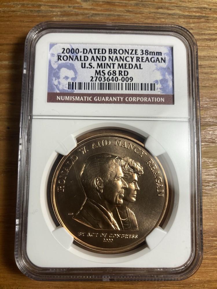 2000 Dated NGC MS68 RD Ronald & Nancy Reagan US Mint Medal Bronze