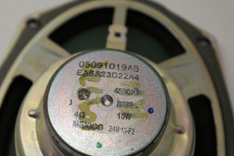 DODGE JOURNEY 2014 FRONT RIGHT DOOR SPEAKER