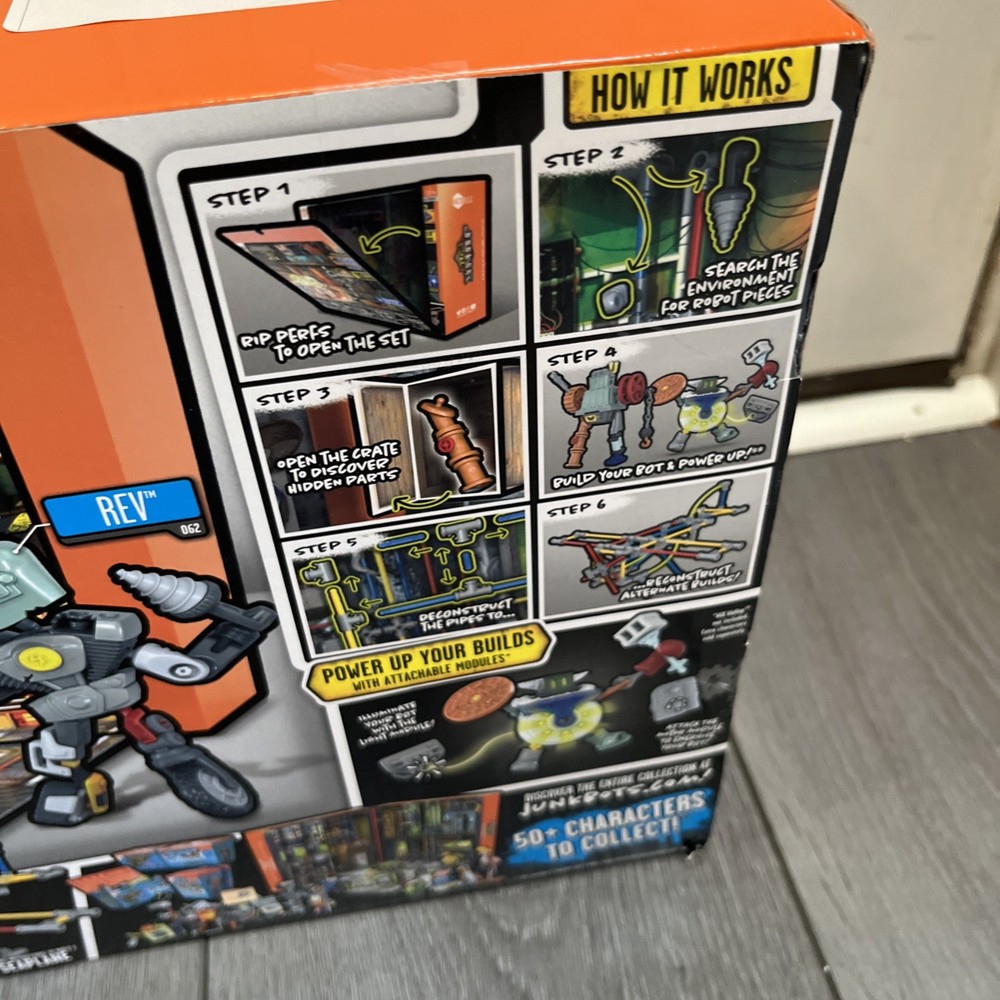 JUNKBOTS Rev's Hideout by HEXBUG NEW Rev's Hideout