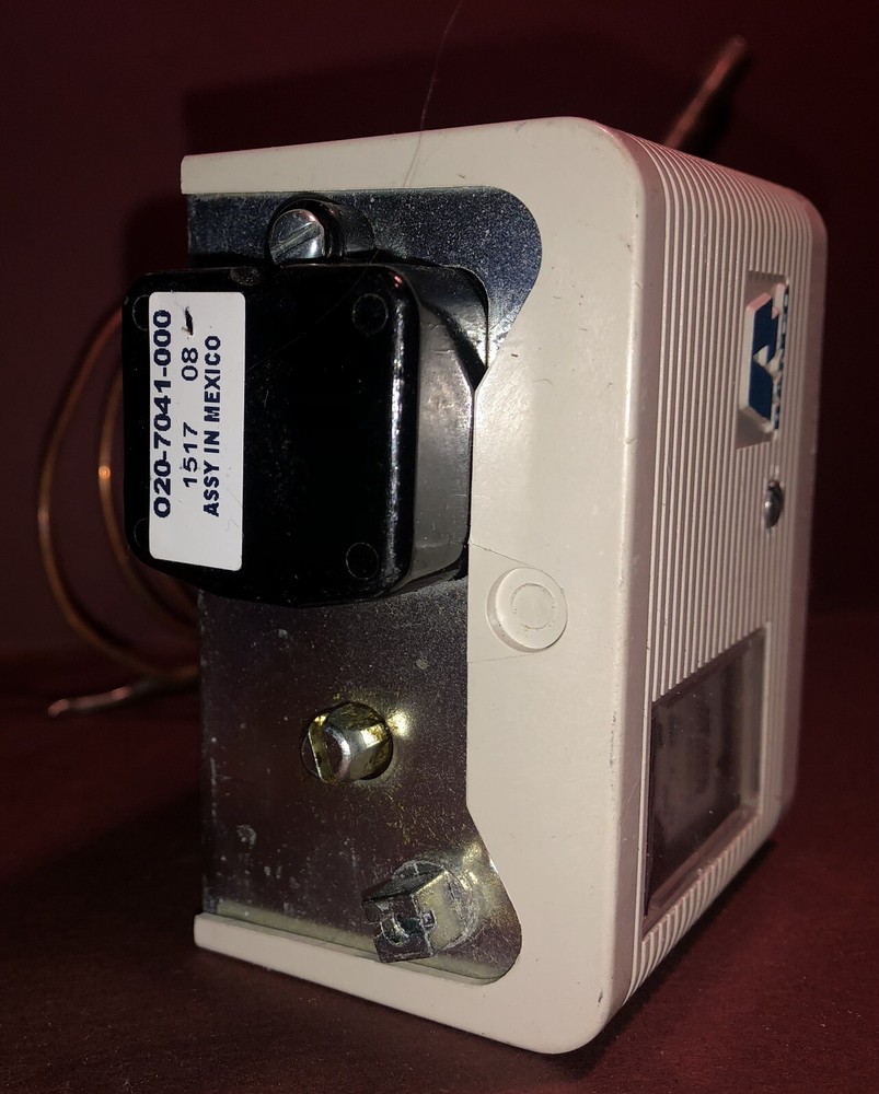 USED??? RANCO. P/N: 020-7041-000 Medium Temperature Control