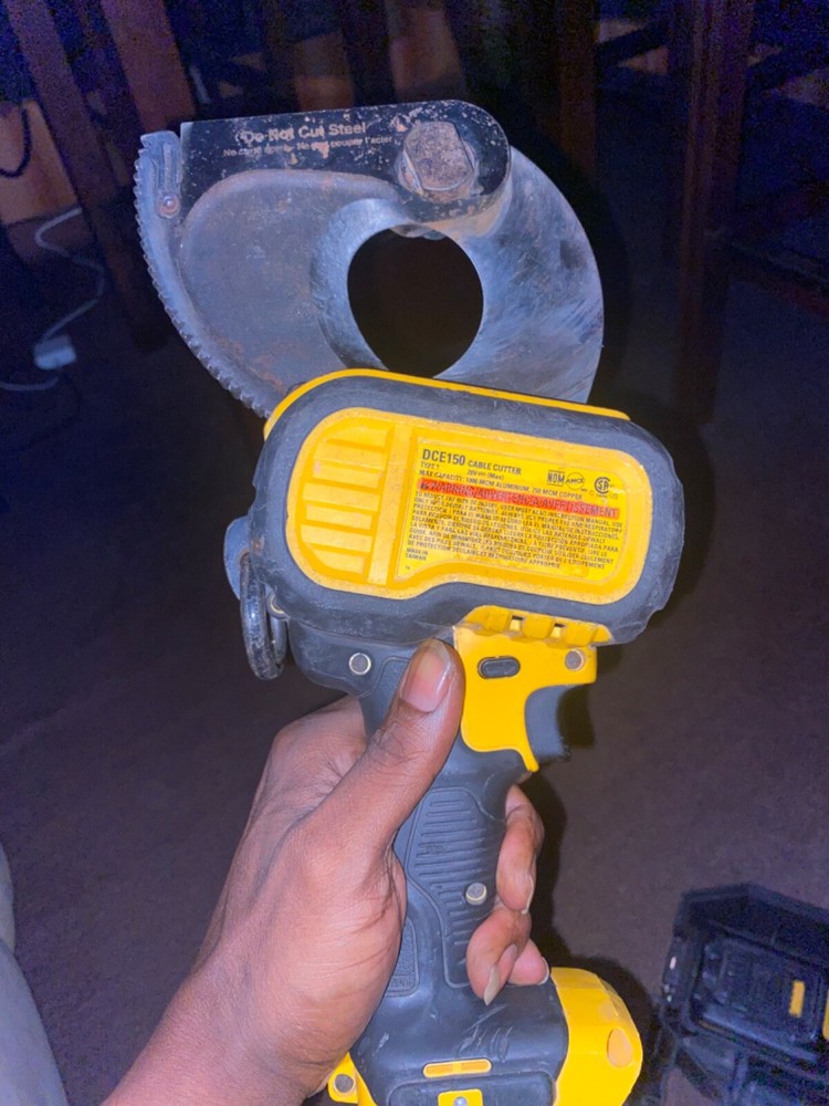 DEWALT DCE150 20V Max Cordless Cable Cutting Tool | Case Battery Shoulder Strap