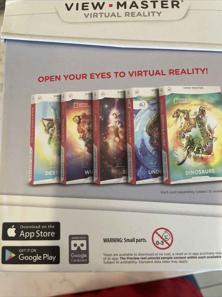 Mattel View Master Deluxe Virtual Reality VR Smartphone Viewer DTH61 Starter Set