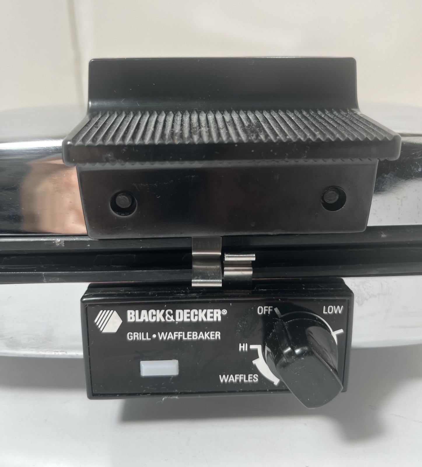 BLACK & DECKER Grill Waffle Baker Maker Iron G48TD Type 2 Chrome - TESTED 🧇