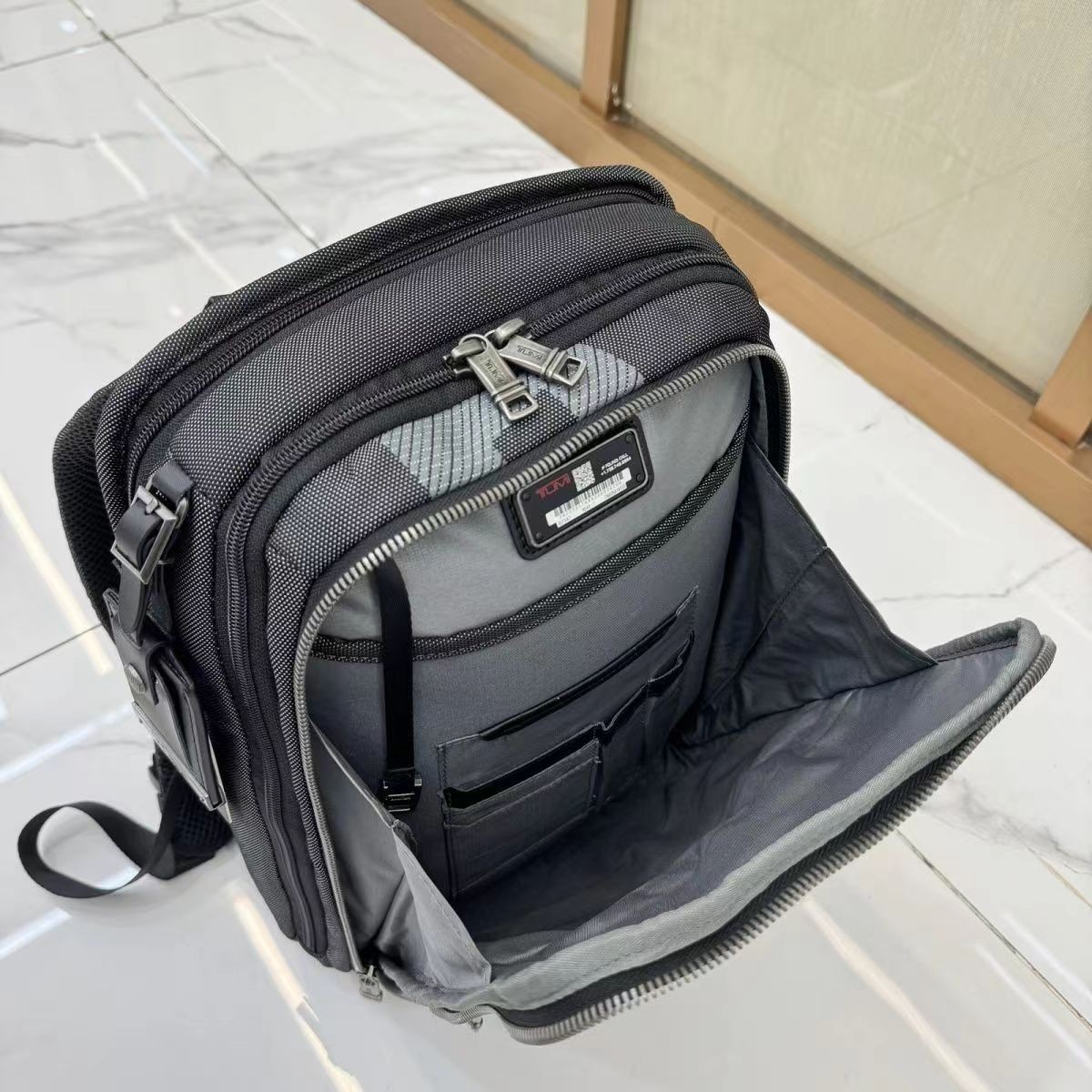 TUMI ALPHA 3 Black Gray Slim Backpack Business Nylon Bag NEW 2603581