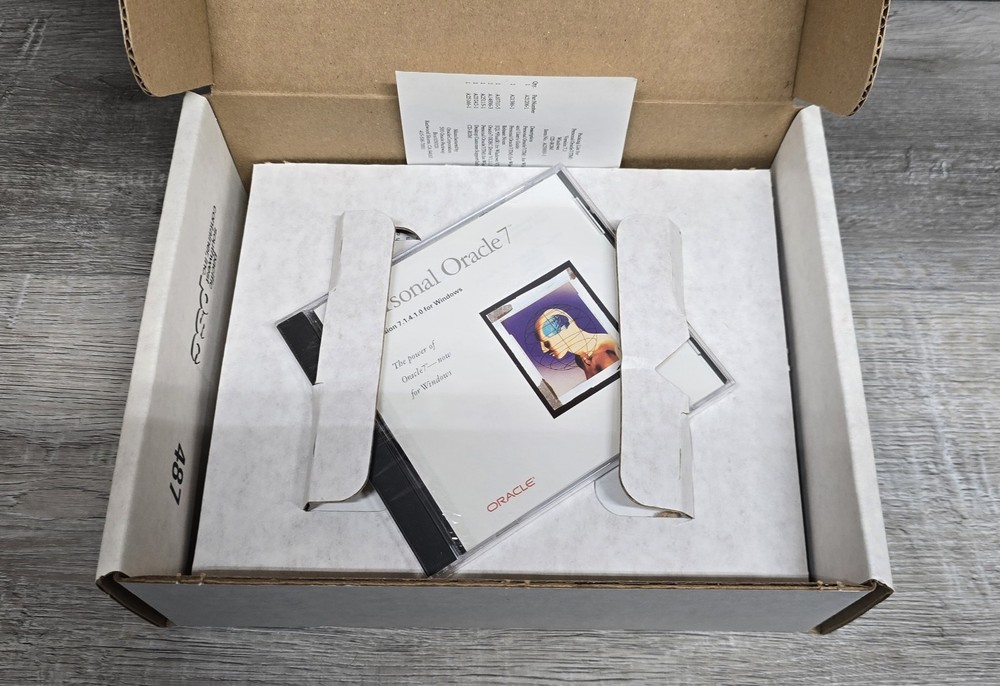 Personal Oracle 7 ~ Version 7.1 Windows Architecture Oracle Workgroup 2000~ New!