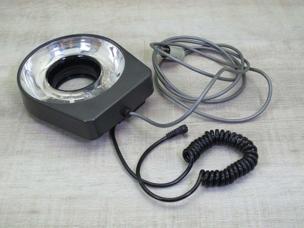 Ring Flash with Sync Cable / 3 Pin Power Source Cable