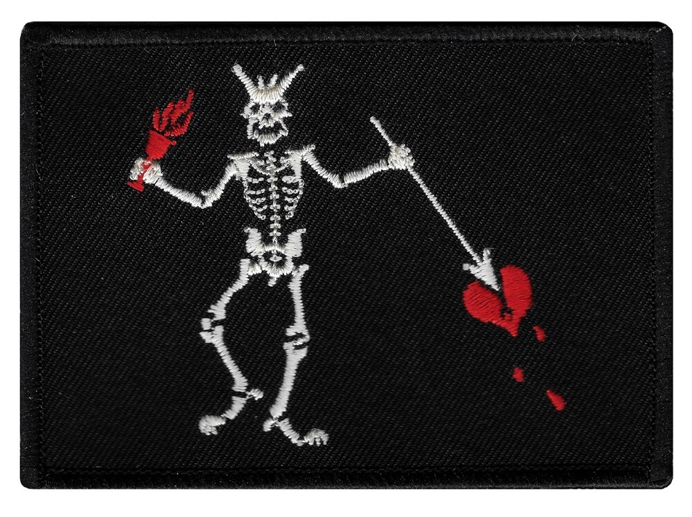 BLACKBEARD PIRATE FLAG iron-on PATCH JOLLY ROGER Skull Swords EMBROIDERED SKULL