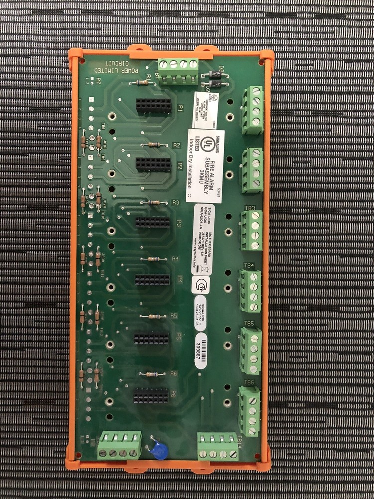 Edwards Universal Input-Output Module Motherboard (SIGA-UIO6)