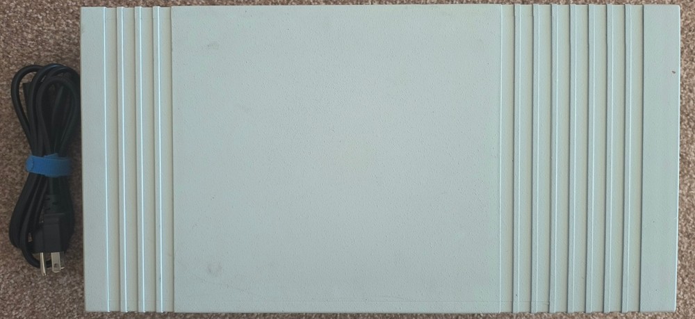 Lake Shore Cryotronics 330 Autotuning Temperature Controller - Tested / Working