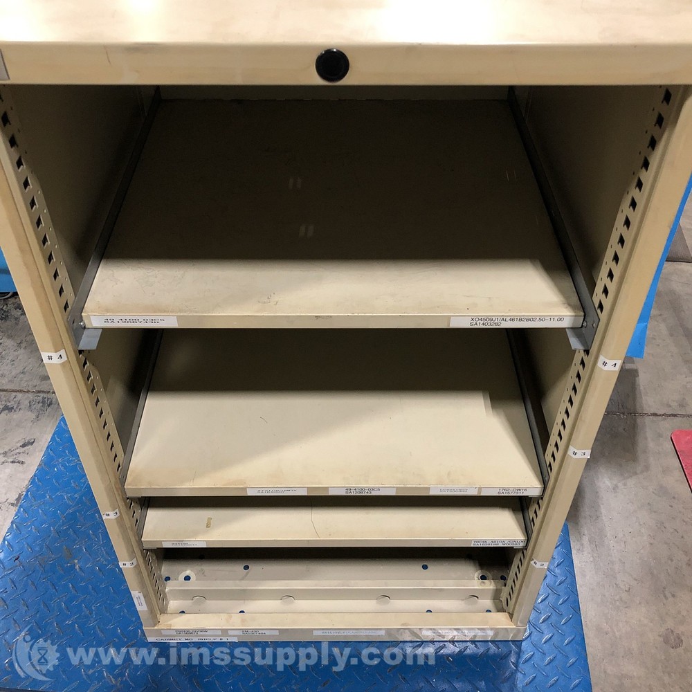 Lista Storage Cabinet USIP