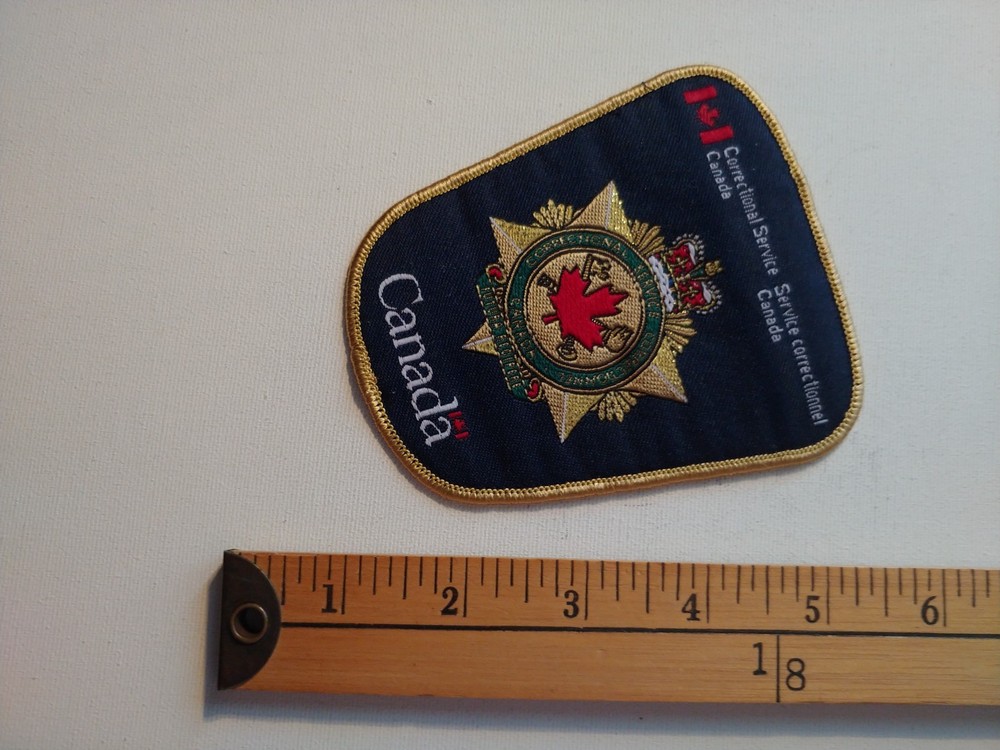 1 PENITENTIARY PENITENCIER  CANADA JAIL PRISON GUARD ECUSSON PATCH CREST