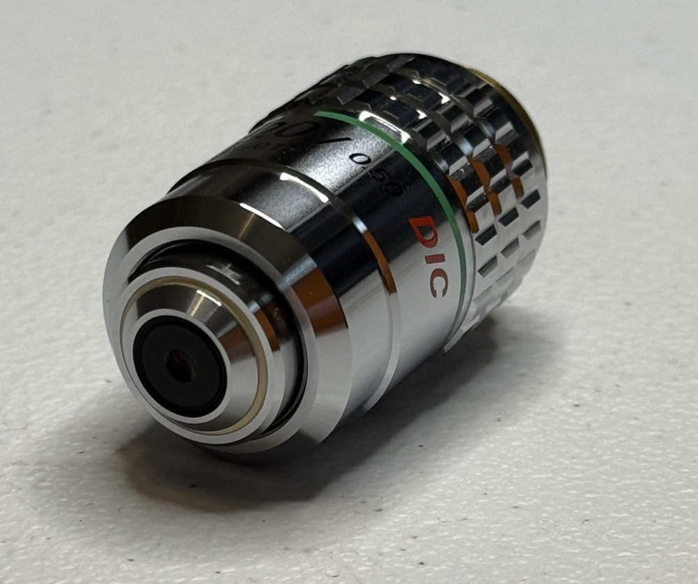 Nikon Plan DIC 20 x 0.17 / 160 0.50 Nomarski Microscope Objective