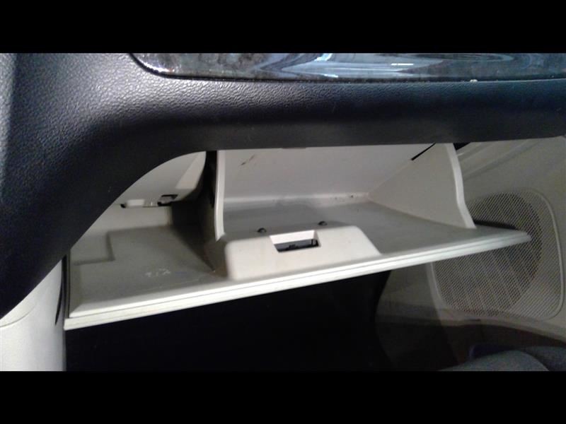CARAVAN 2012 Glove Box 403288