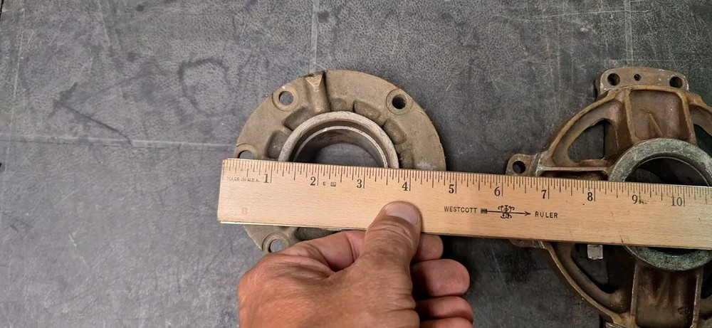 Offenhauser Offy engine Main Cages Midget 110 original