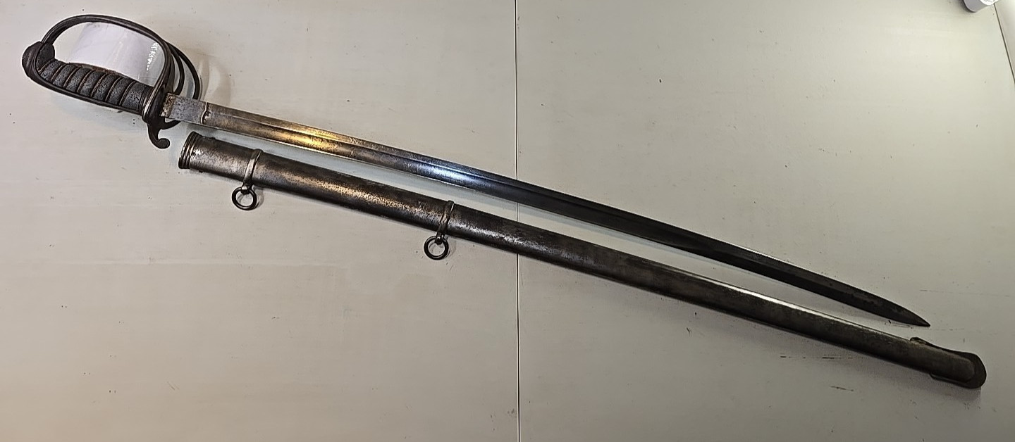 Pre-WWI British Pattern 1827 Volunteer Rifle Officers Sword w/Scabbard - Etched