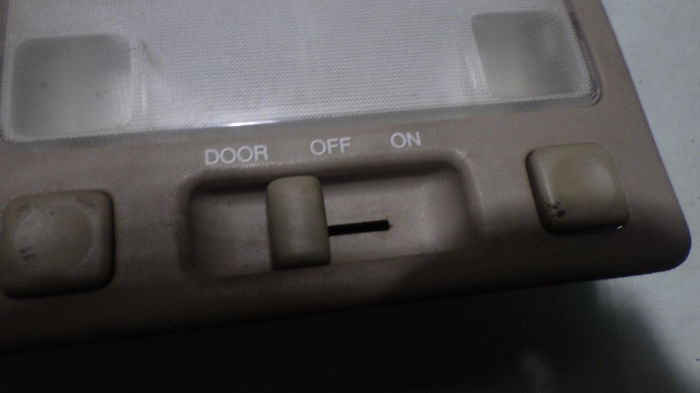 95 LEXUS LS400 OVERHEAD CONSOLE W/ SUNROOF