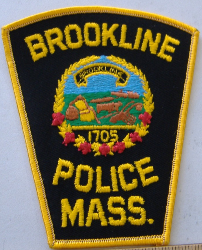 BROOKLINE  MASSACHUSETTS  POLICE  FABRIC   PATCH