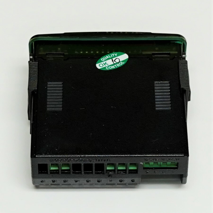 Full Gauge Controls MT-512E 2HP Defrost Refrigeration Controller