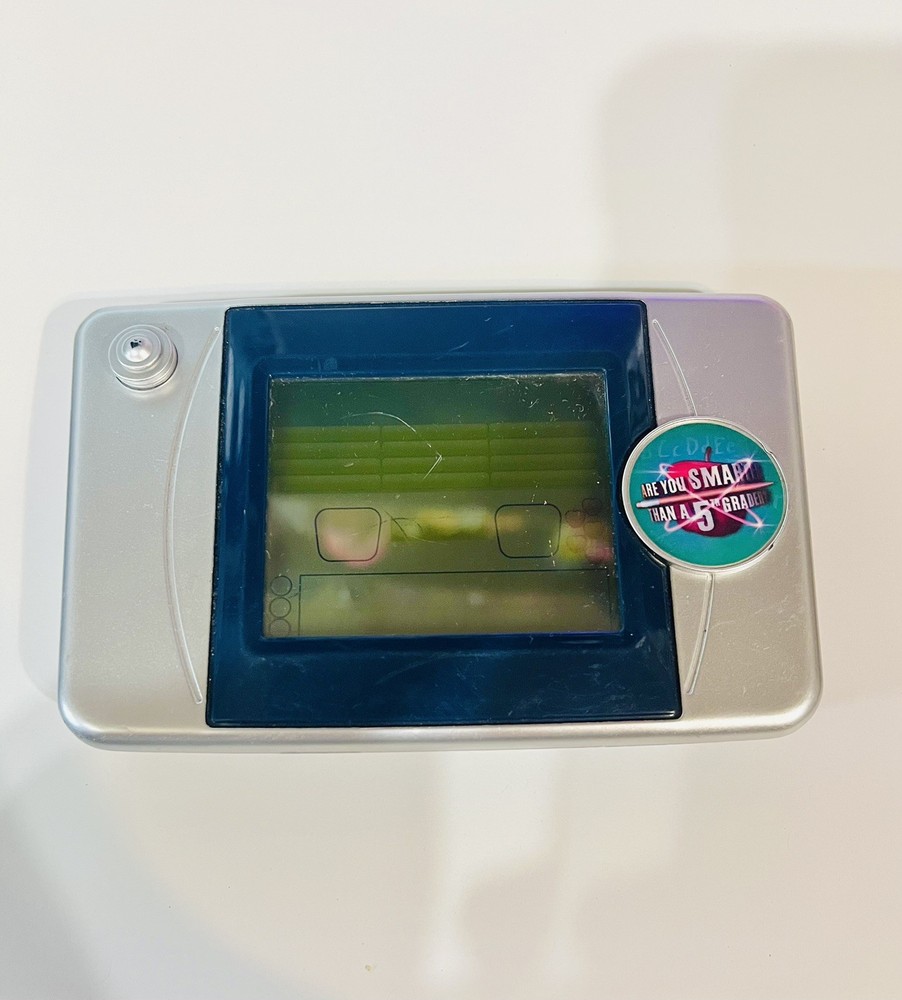 TechnoSource2007 Are You Smarter Than A5th Grader Electronic HandheldGame Tested