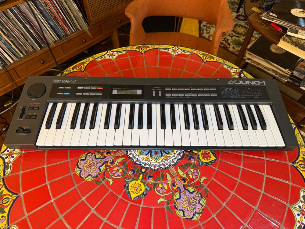 Roland Alpha Juno-1 49-Key Programmable Polyphonic Synthesizer 1985