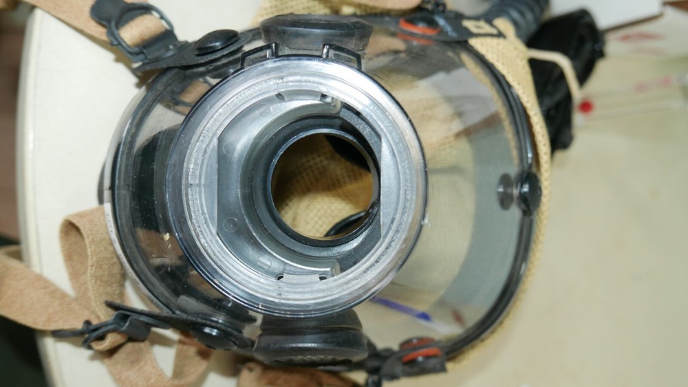 Scott AV-2000 Mask , Hose , Flow Meter ,Belt