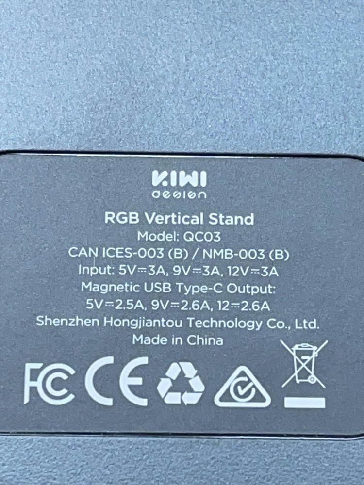 KIWI Design Charging Dock for Oculus Quest 2 | VR Headset Stand