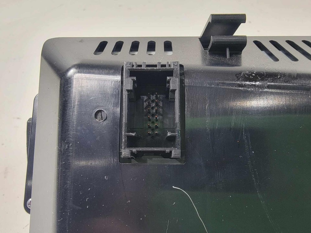 08-13 BMW E90 E92 E93 M3 OEM On Board Navigation Radio Info Screen Display