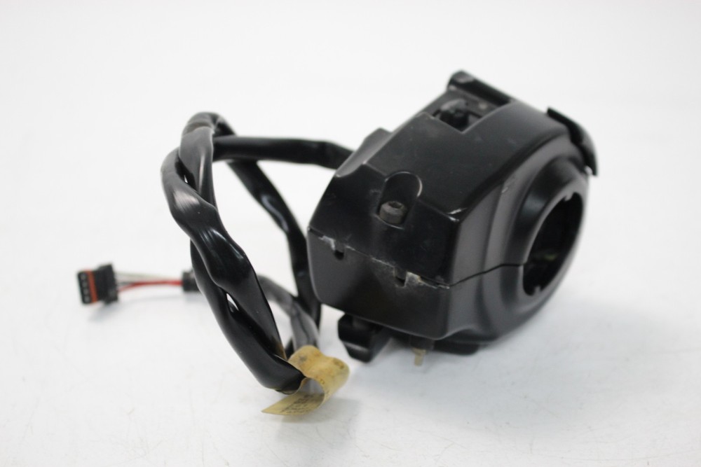 17 Harley Electra Glide Police FLHTP Left Control Switch