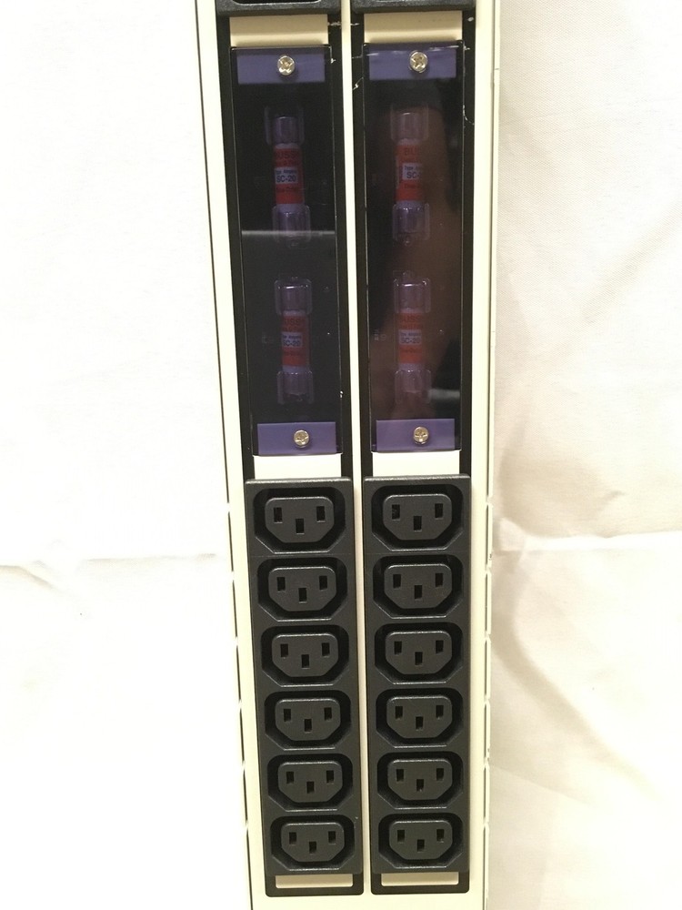 Server Technology Sentry Cabinet Distribution Unit C-48VD2-L630 FREE SHIPPING