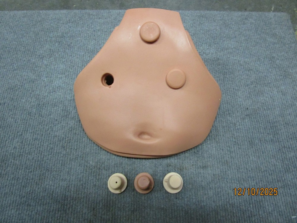 Laerdal Belly Plate 3 Hole Open Box